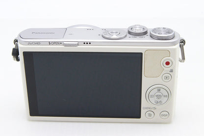 美品 Panasonic パナソニック LUMIX DMC-GM1 ボディ ミラーレス一眼カメラ ホワイト 260203r