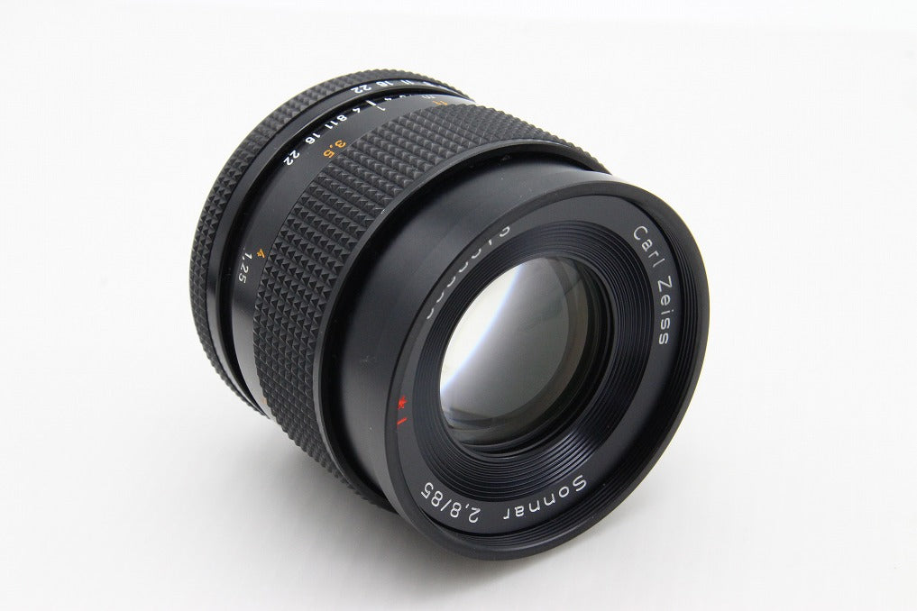 良品 CONTAX Carl Zeiss Sonnar T* 85mm F2.8 AEJ ヤシコンマウント CY Mount 単焦点レンズ フィルター付 260203ag