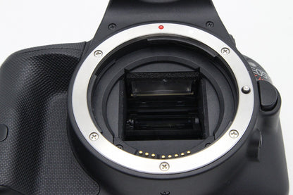 美品 Canon キヤノン EOS Kiss X7 ボディ + EF-S 18-55 IS STM レンズキット デジタル一眼レフカメラ 260202a