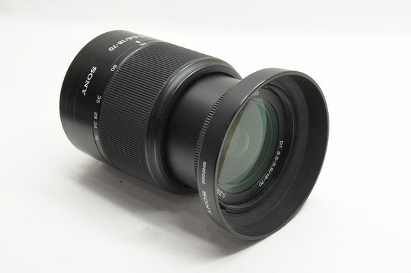 SONY DT 18-70mm F3.5-5.6 0.38m 1.3ft
